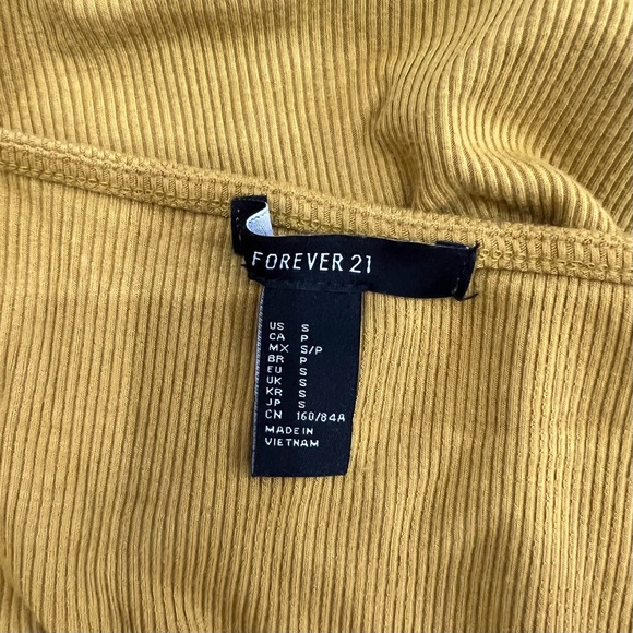 FOREVER 21 Mustard V-Neck Top - Picture 4 of 4